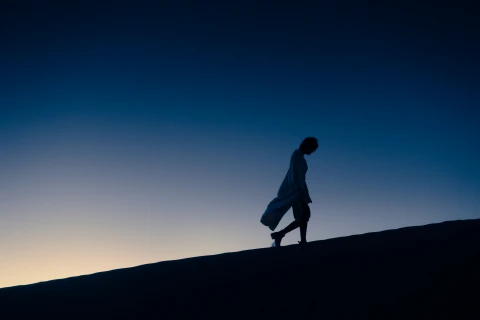 Portrait, fashion, color, chris noltekuhlmann, wideangle, emotion, color, warm, feel, mood, lifestyle, advertising, film photography, medium format, los angeles, berlin, queer, kodak, lgbtq , trans, youth, art, photographer, blue ski, desert