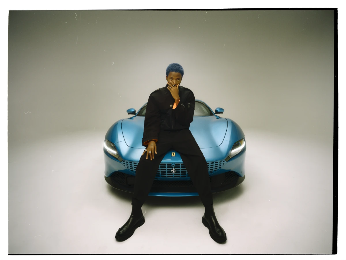 Portrait, fashion, color, chris noltekuhlmann, wideangle, emotion, color, warm, feel, mood, lifestyle, advertising, film photography, medium format, los angeles, berlin, queer, kodak, lgbtq , trans, youth, art, photographer, studio, ferrari, roma, editorial